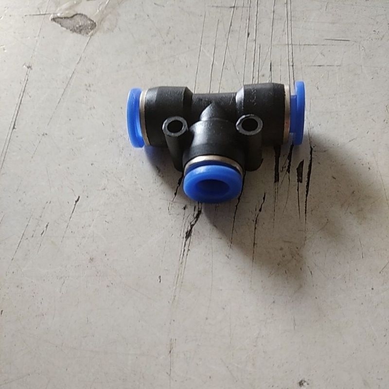 fitting angin T 8 mm selang ke selang