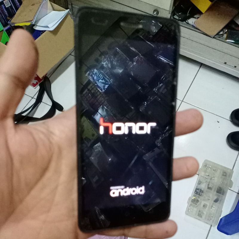 Lcd honor CHM-U01 copotan