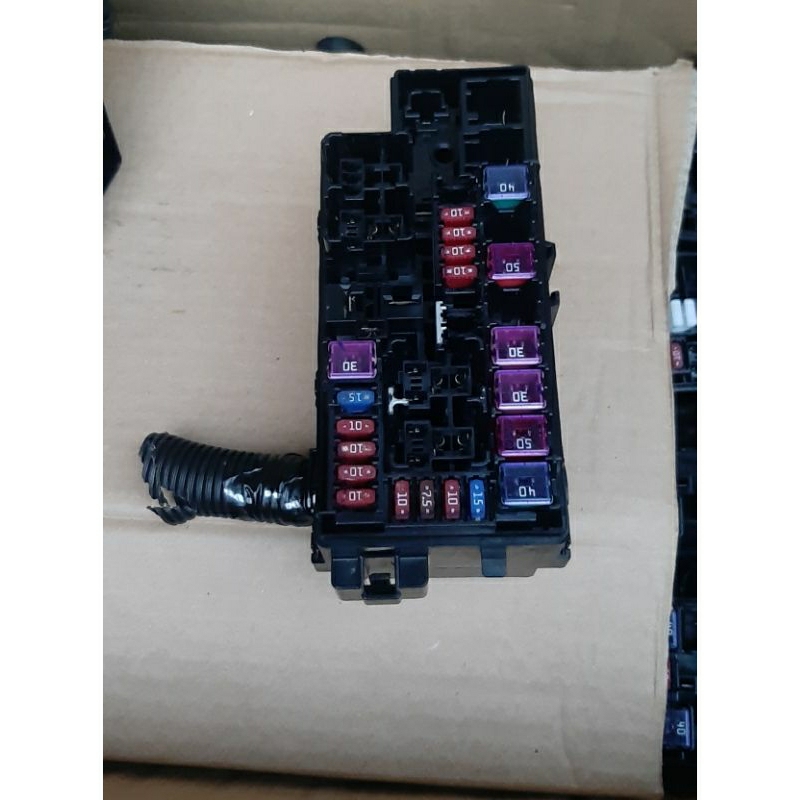 fuse box sekring mobil rush terios ayla agya tahun 2010  sd 2016 original