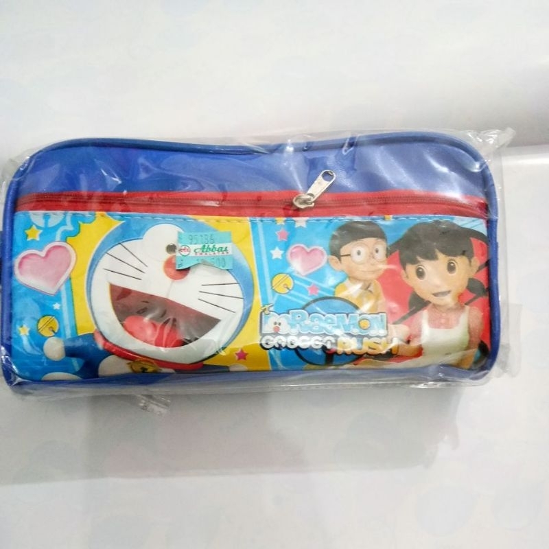 

Dosgrip Doraemon/tempat pensil /kotak pensil