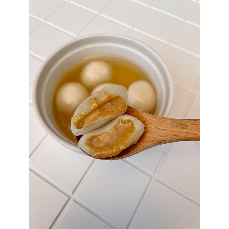 

Ronde Kacang tanah / Ronde wijen hitam frozen dimsum wedang ronde ( TAPAODIMSUM )