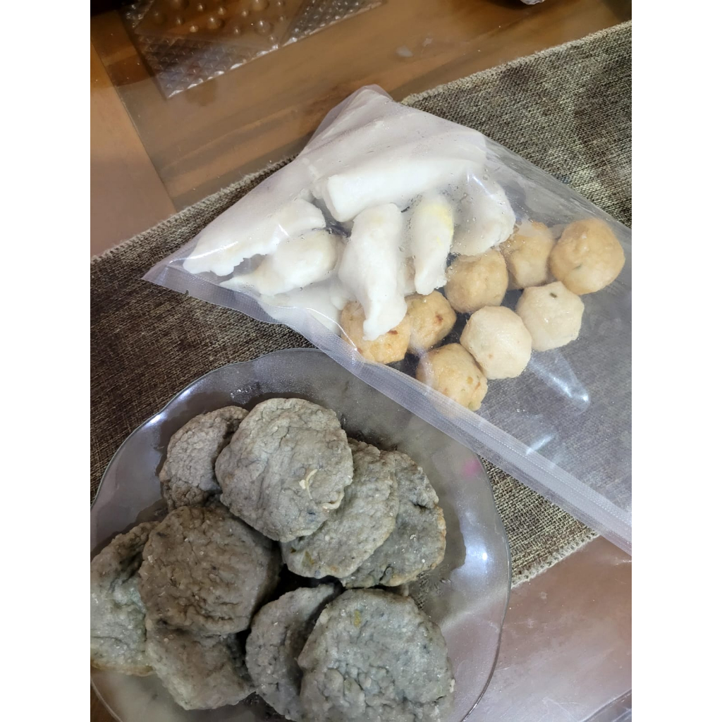 

PROMO PAKET PEMPEK KECIL 20 PCS + BONUS 4 KULIT