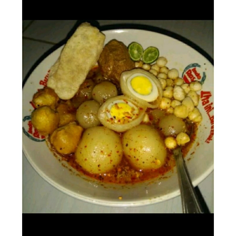 

BAKSO ACI ISI TELUR PUYUH