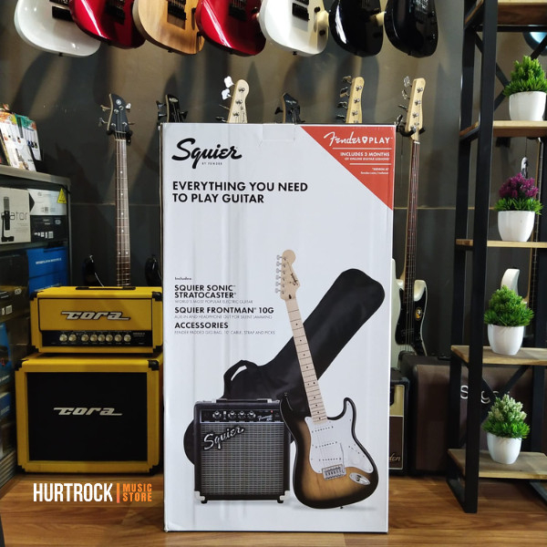 Squier Sonic Stratocaster Pack w/Gig Bag, Maple FB, Flash Pink