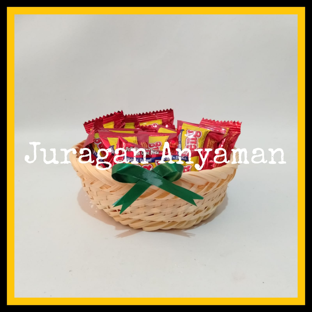 

Souvenir Idul Fitri - Souvenir Natal - Souvenir Imlek - Souvenir Hari Raya - Keranjang Aneka Permen - Kerajinan Serbaguna