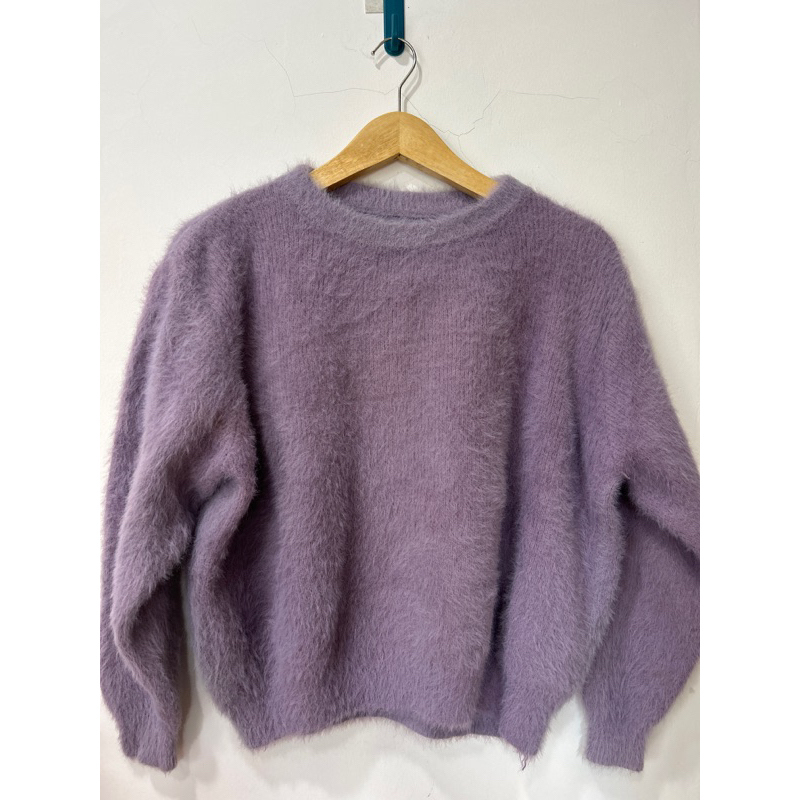 Sweater Rajut Fuzzy Crop Oversize Lilac