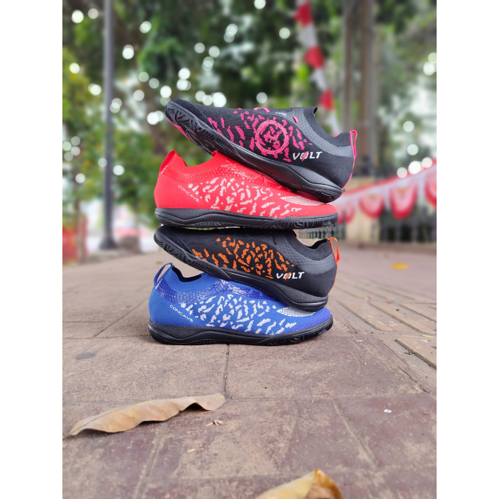 Sepatu Futsal Concave Volt prostrike
