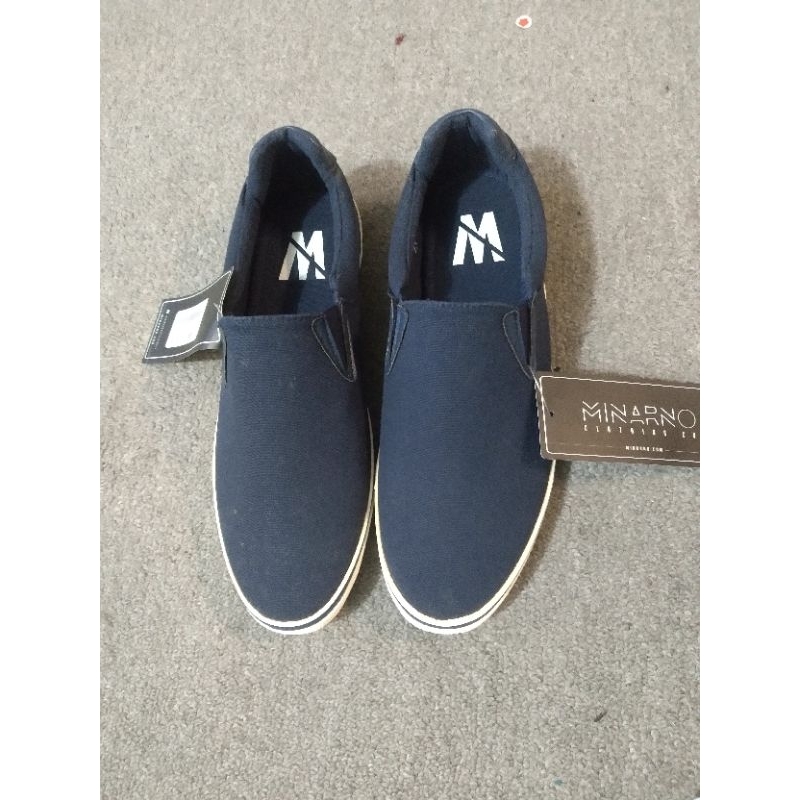 M Man Shoes 457 (29) #SEPATU WANITA #SEPATU BRANDED #SEPATU SLIP ON #LOW DAMAGED