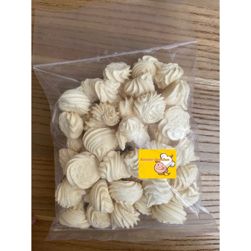 

Kue Sagu mini manis renyah