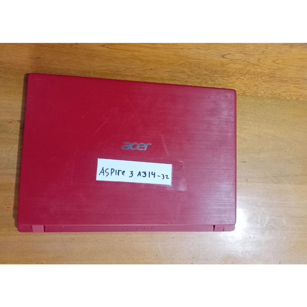 Kesing laptop seken Acer aspire 3A314-32
