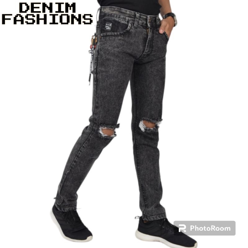 CELANA JEANS PRIA CELANA JEANS SOBEK CELANA JEANS SOBEK PRIA CELANA PANJANG CELANA JEANS HITAM CELAN