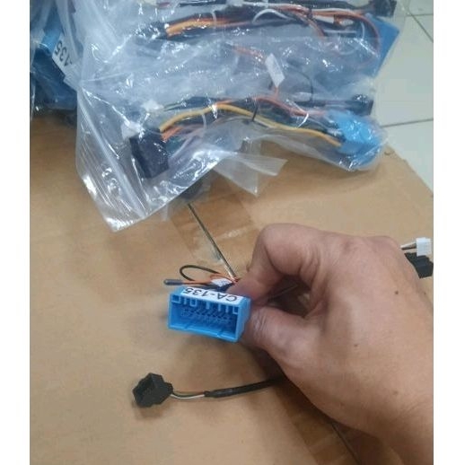 soket head unit android wuling