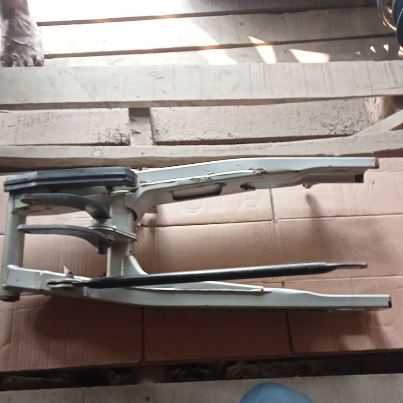 arm sasis Vixion lama original