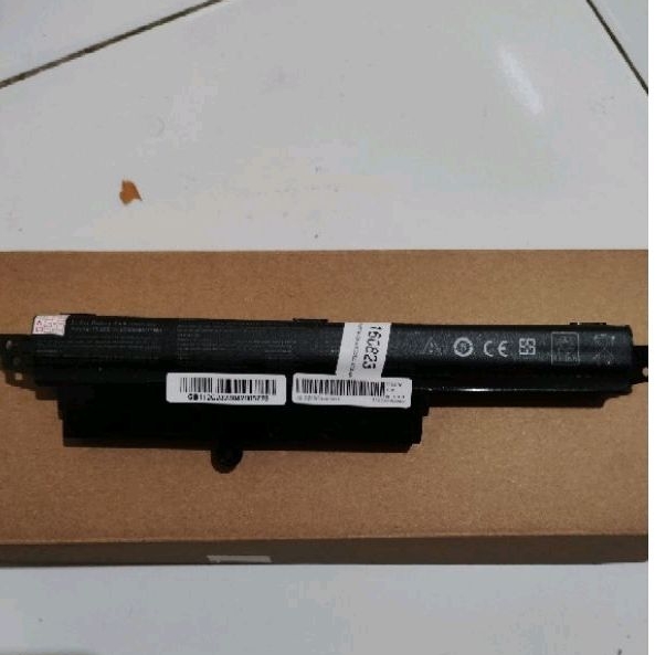 Baterai Laptop Asus X200 X200CA X200M F200