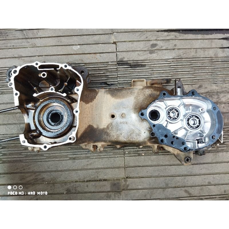 krengkes kiri vario 125 lama crankcase vario 125 new kalter vario 125 kzr