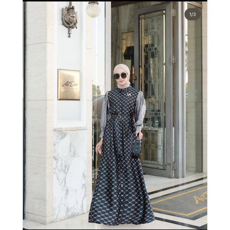 gorgeous dress black vanilla hijab