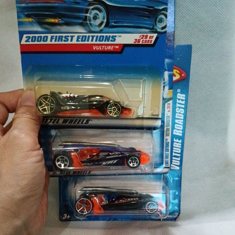 hot wheels 2000 n 2001 n 2006 FIRST EDITIONS VULTURE ROADSTER