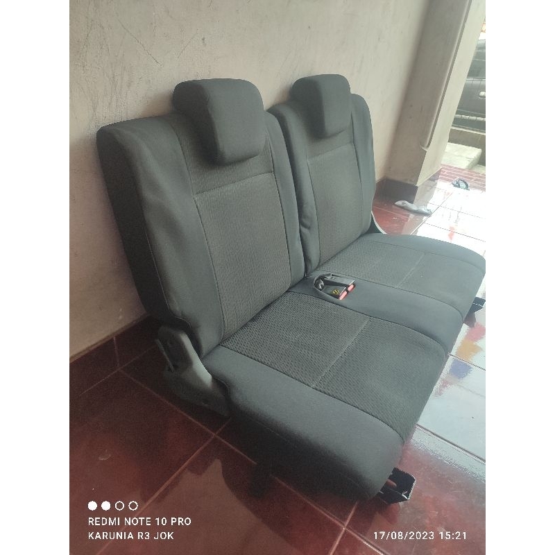 jok belakang Avanza veloz