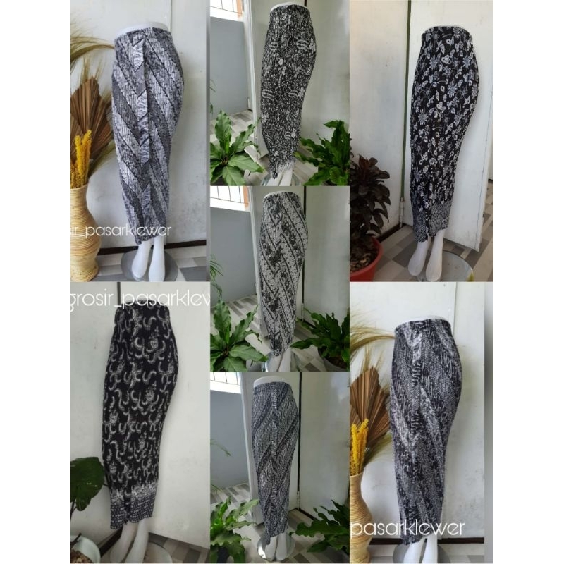 rok Jarik plisket batik wiron latar ireng RANDOM
