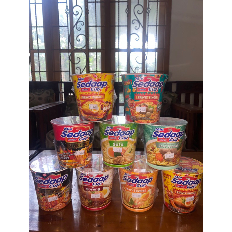 

Mie Sedap Instan Cup ready semua rasa