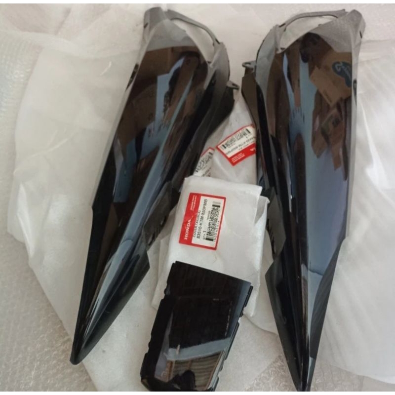 BODY BODI BELAKANG SAMPING KANAN KIRI HONDA SUPRA X 125 X125 BATMAN ORI AHM 64420KTM850FMB 64410KTM8