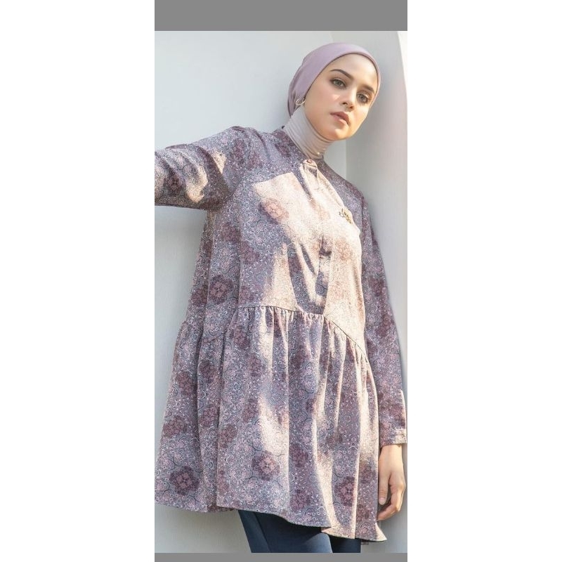 preloved akasha blouse heaven lights