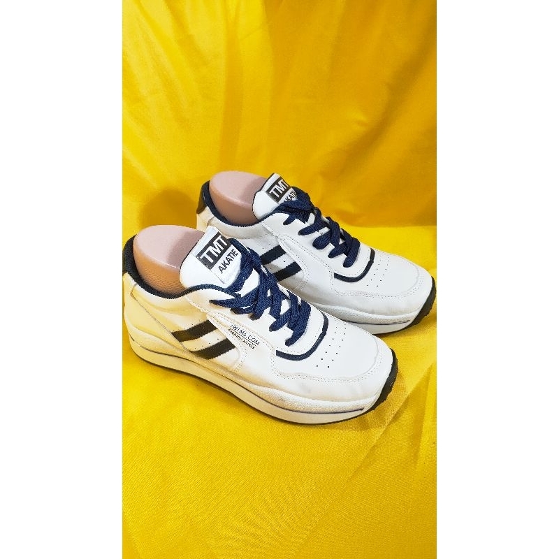 sepatu fashion import premium TMT AKATIE WHITE