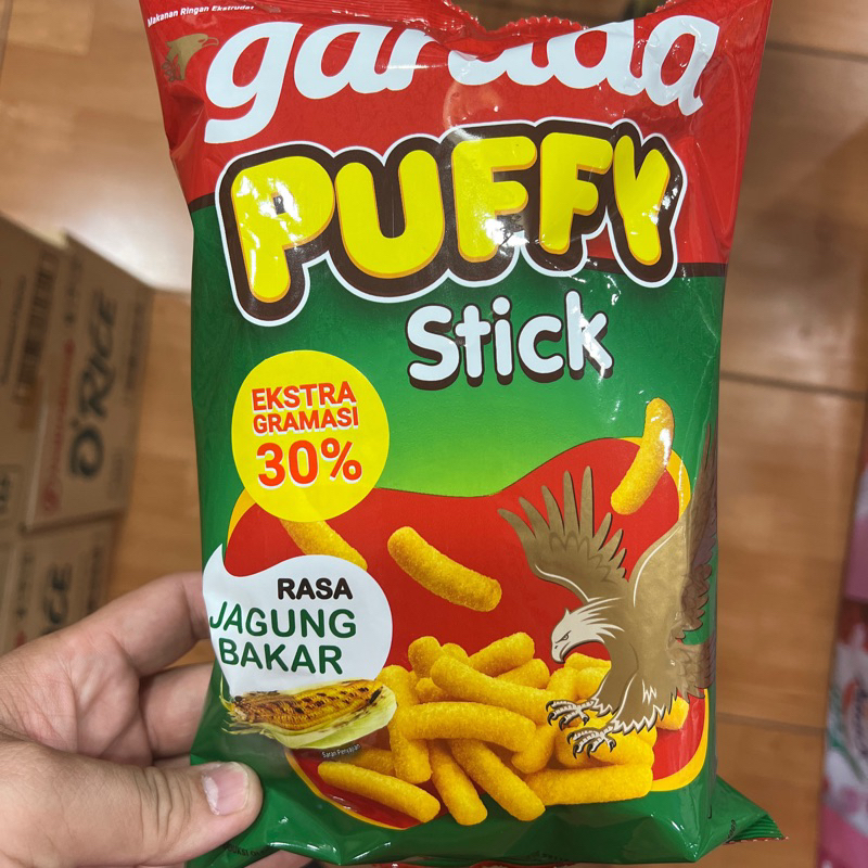 

Snack Garuda Puffy Stick