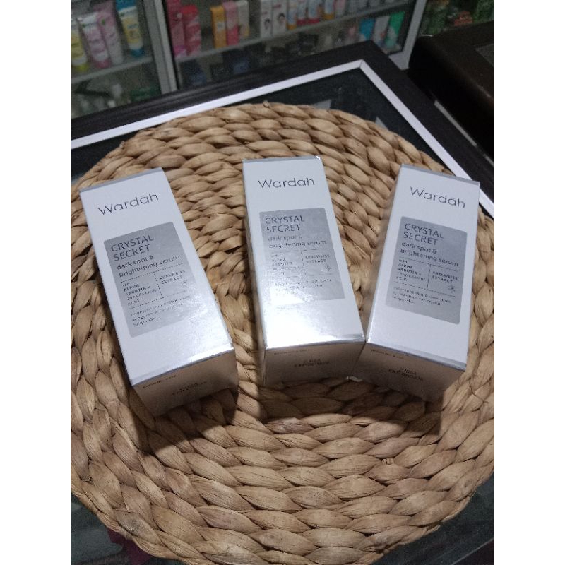 Wardah Crystal secret Serum