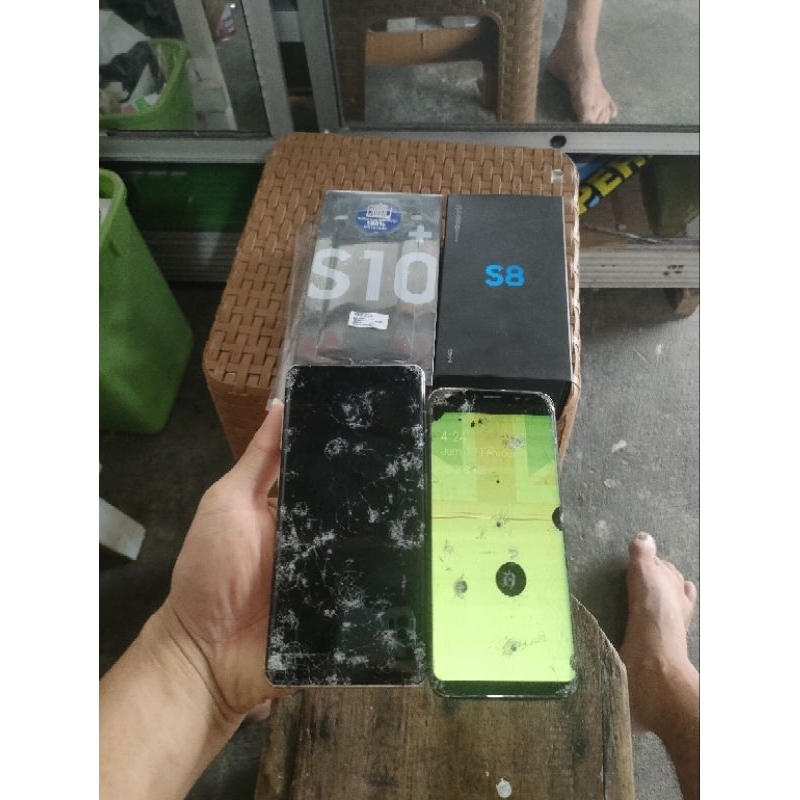 Samsung 10 plus dan Samsung S8 minus lcd