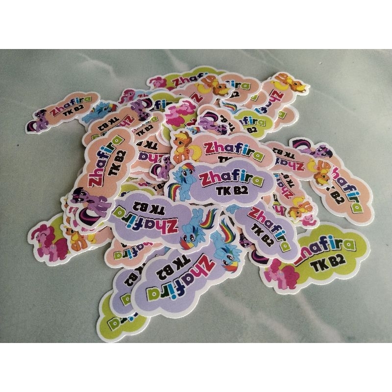 

Stiker Nama Cutting Custom