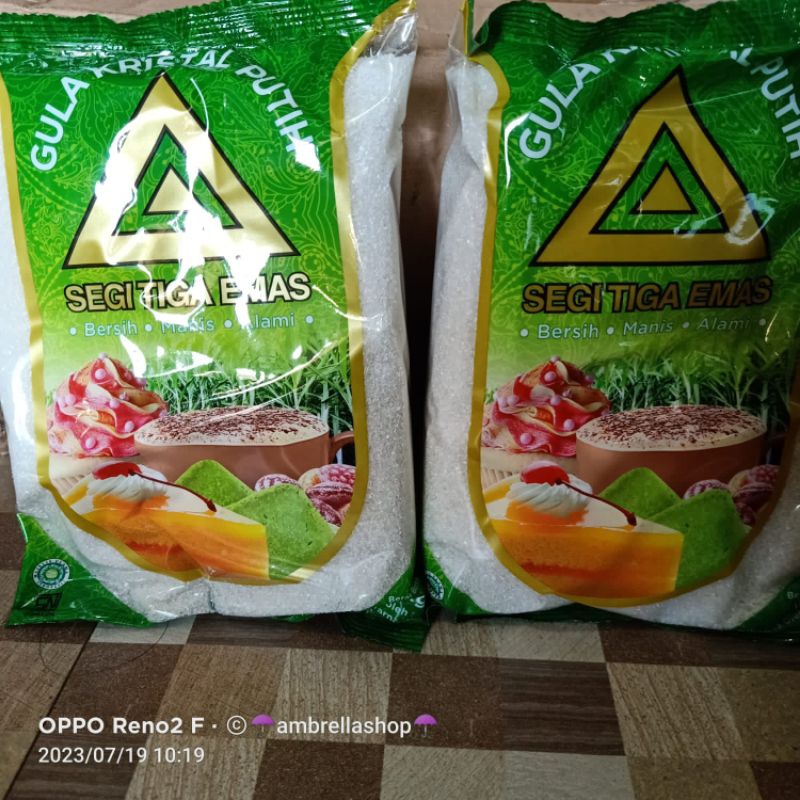 

GULA SEGITIGA EMAS 1KG