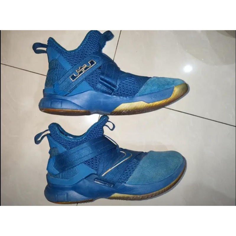 Lebron James Soldier 10