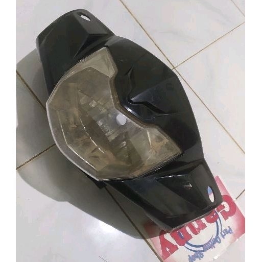 Batok depan set lampu reflektor TVS neo XR original bekas