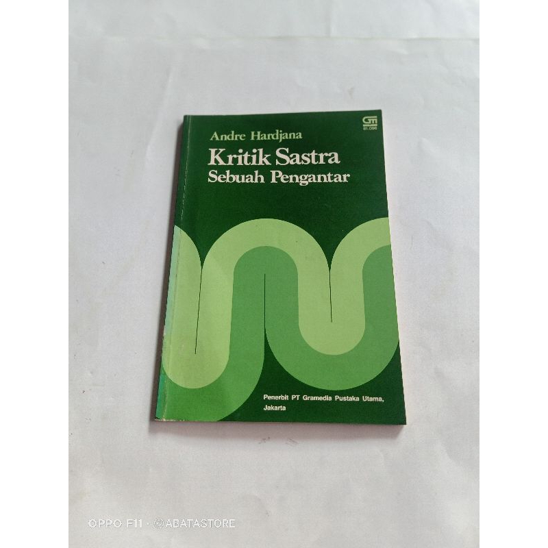 BUKU KRITIK SASTRA SEBUAH PENGANTAR ANDRE HARDJANA