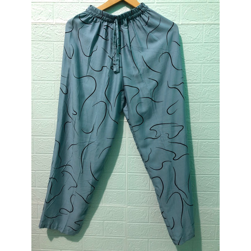 CELANA KULOT MOTIF CACING