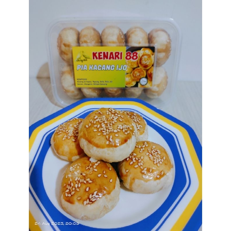 

Pia kacang ijo Medan DUO KENARI HALAL