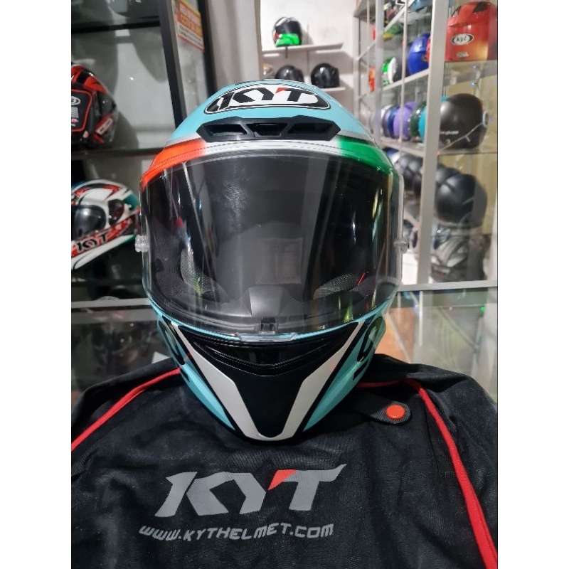 Helm KYT TT Course Bekas Pakai