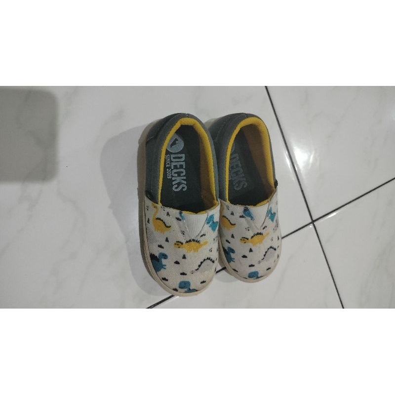 DC - SEPATU DECKS KIDS SHOES SISA PAJANG TOKO