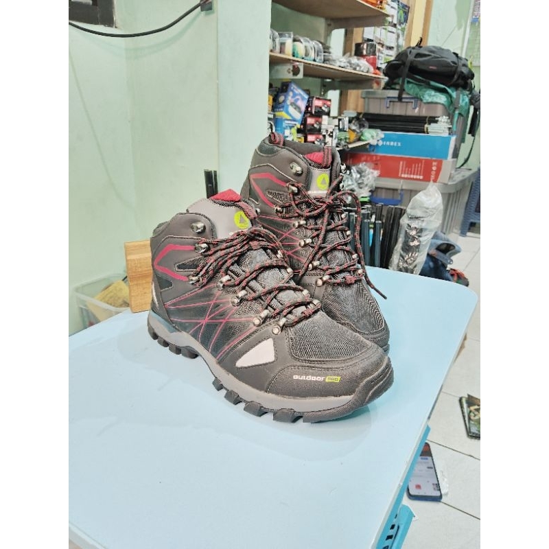 Sepatu Outdoor Pro Viper Black