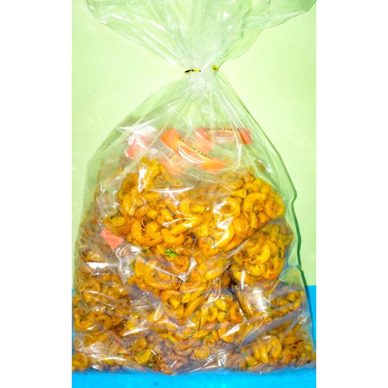 

paket 25pcs makaroni bantet 40gr pedas daun jeruk