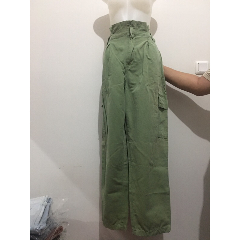 Preloved Zara Cargo Denim