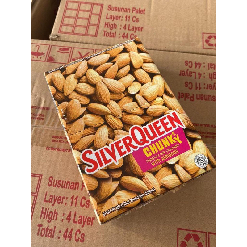 

Silverqueen chunky bar 30gram/box isi 12pcs