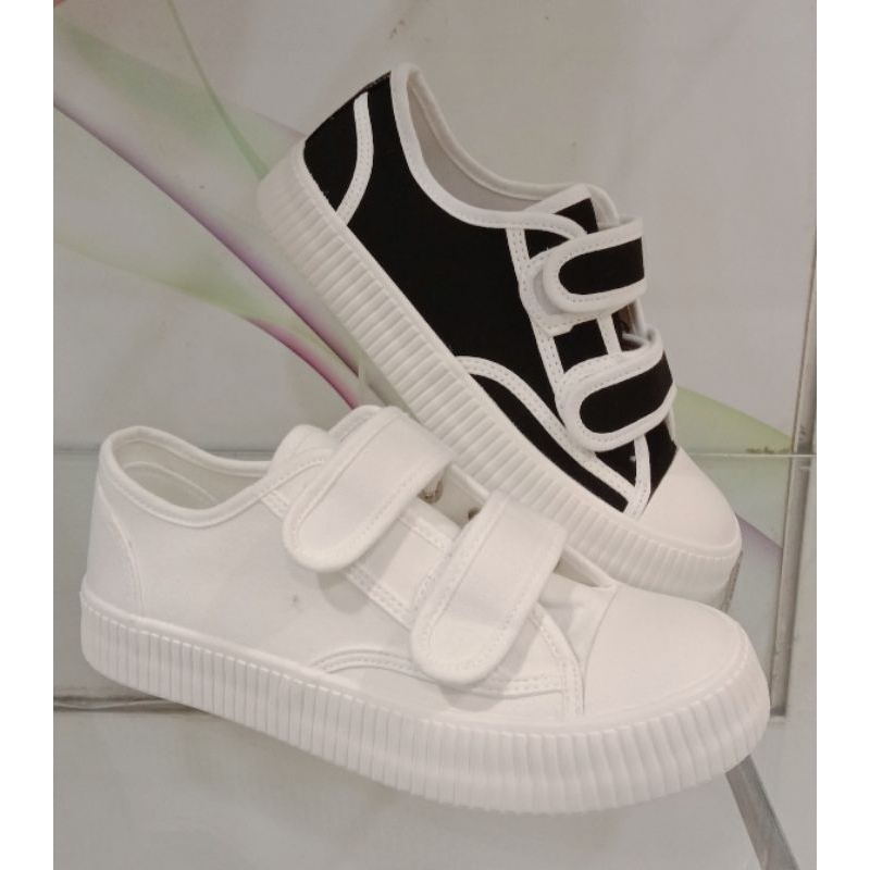 NEW SNEAKERS NEVADA SEPATU WANITA SLIP ON || SEPATU SNEAKERS TANPA TALI ANTI RIBET || SEPATU WANITA 