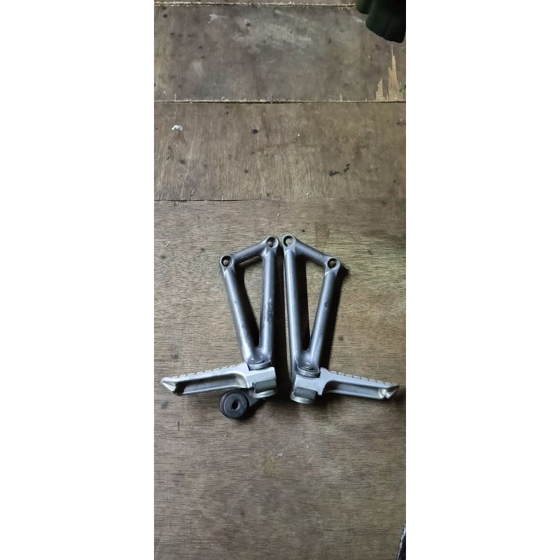 Foostep Bustep Postep Belakang ninja rr original