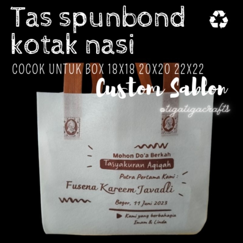 Tas Spunbond Box ukuran 22x22 / Tas Spunbond kotak nasi custom sablon / Tas Box nasi ukuran 22x22 cu
