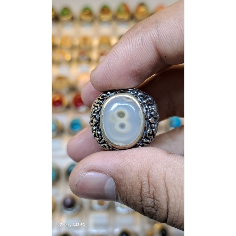 batu motif angka 8 asli