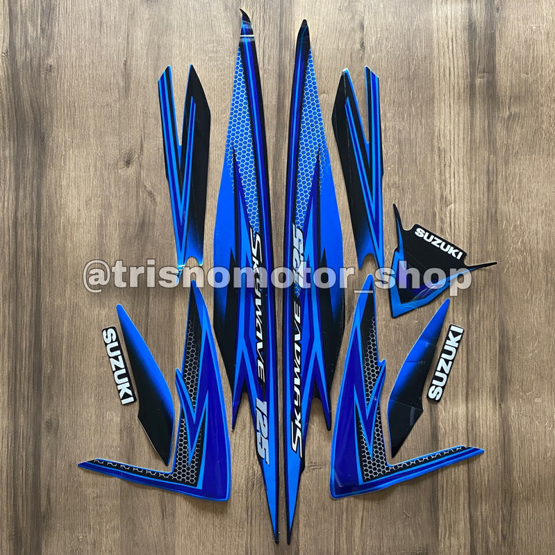 striping stripping Suzuki skywave sky wave 2008 2009 hitam biru sticker stiker polet lis body terlar