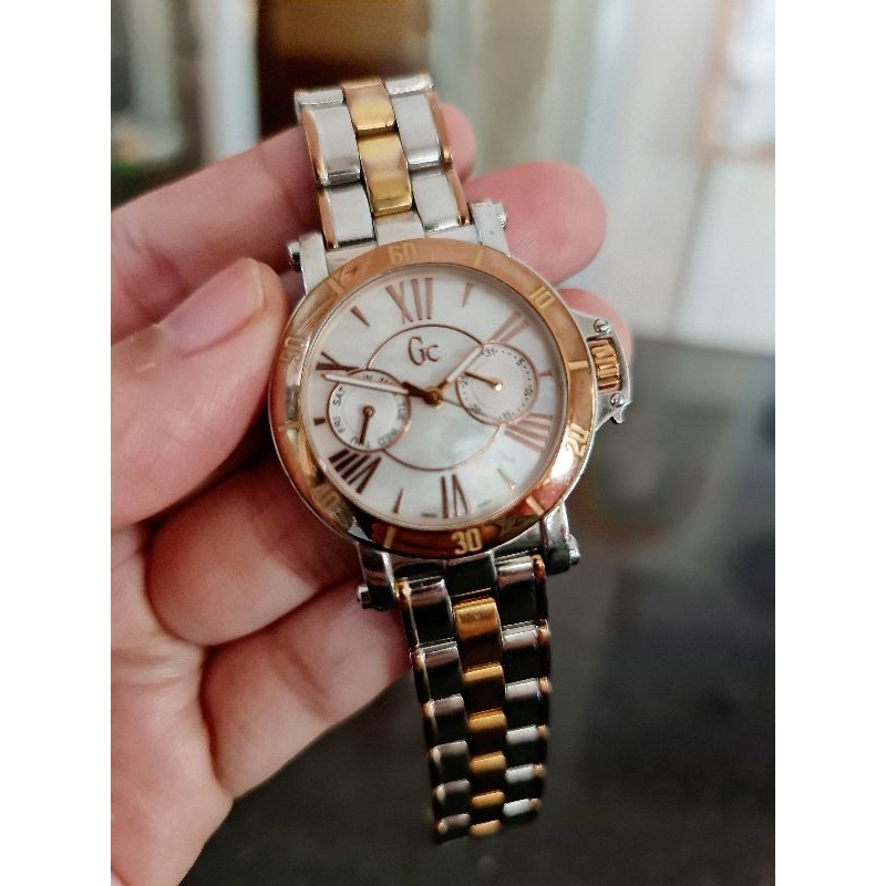 Jam tangan wanita Guess Collection GC original preloved