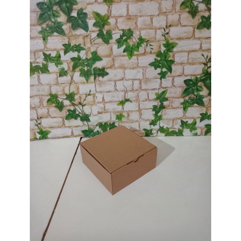 

kardus/karton/box UK 25x14x6 cm box aksesories,box souvenir,box baju,box olshop